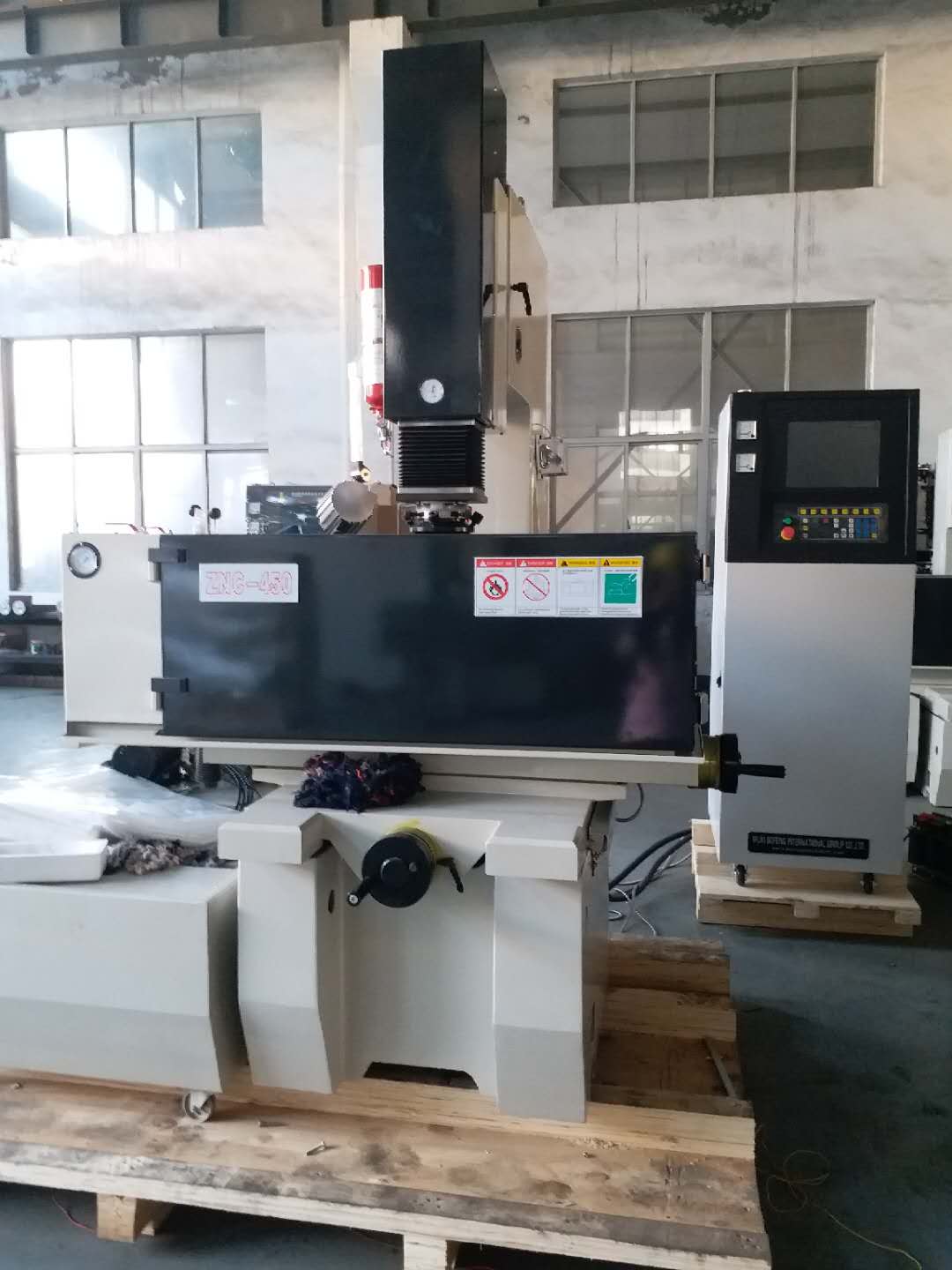 large size sink edm machine