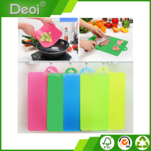 Food Grade Anti-skid Flexible Plastic Rectangle Chopping Mat Logo Print PP Simple Cutting Mat