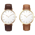 Minimalist Men's Leather Quartz Analog Watch