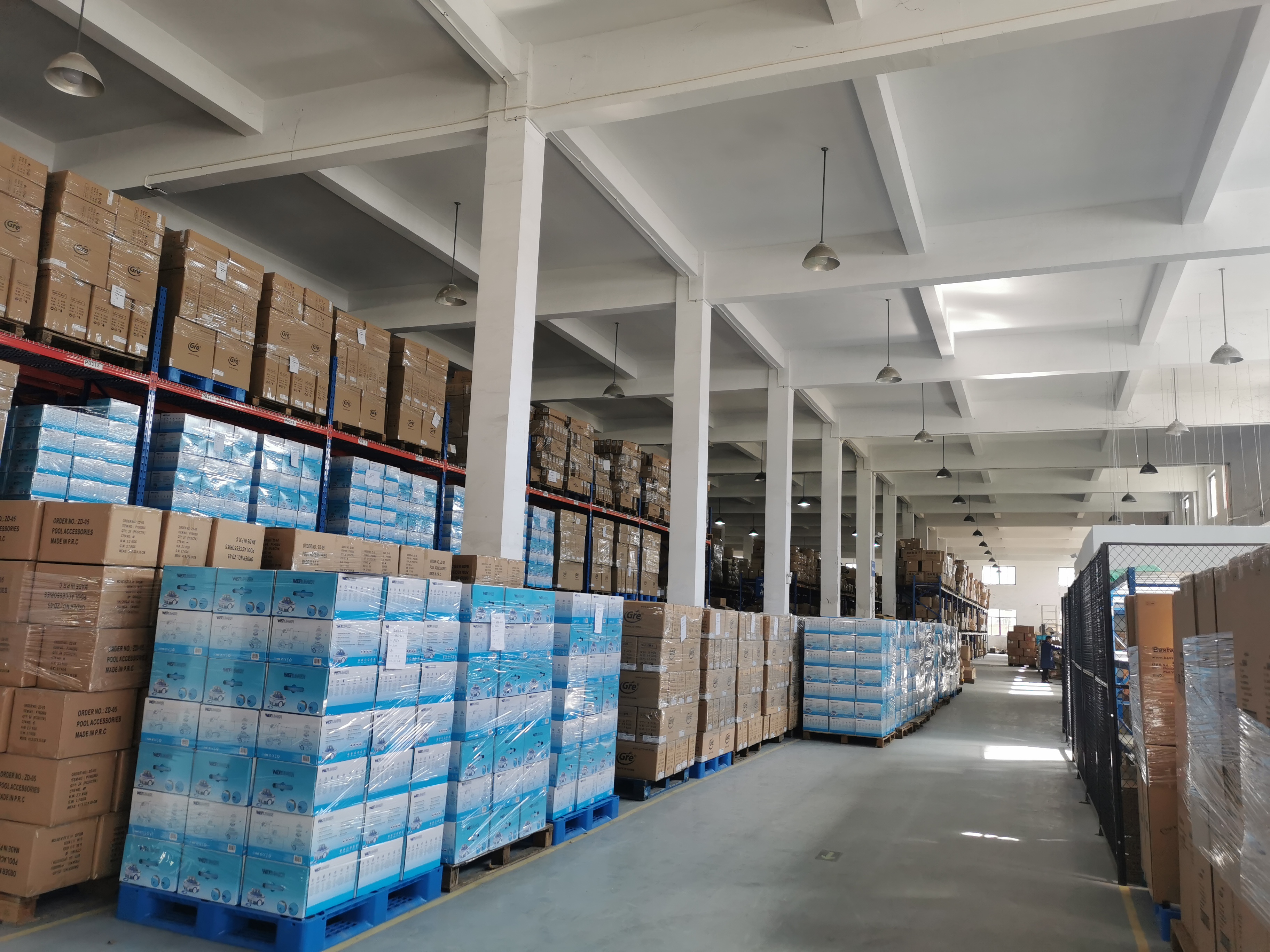 Black Weatherproof Swimming Pool Heating System Solar Collectors 20' Long Solar Panels Kit for Pool Warm