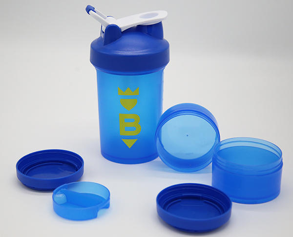 DETAILS Blue shaker bottle