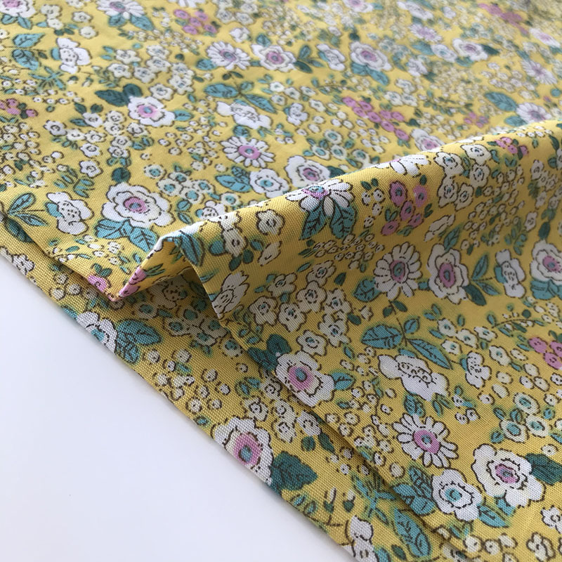 2021 Hot selling woven 100% cotton fabric printed fabric manufacturer in china cotton fabric for Garment