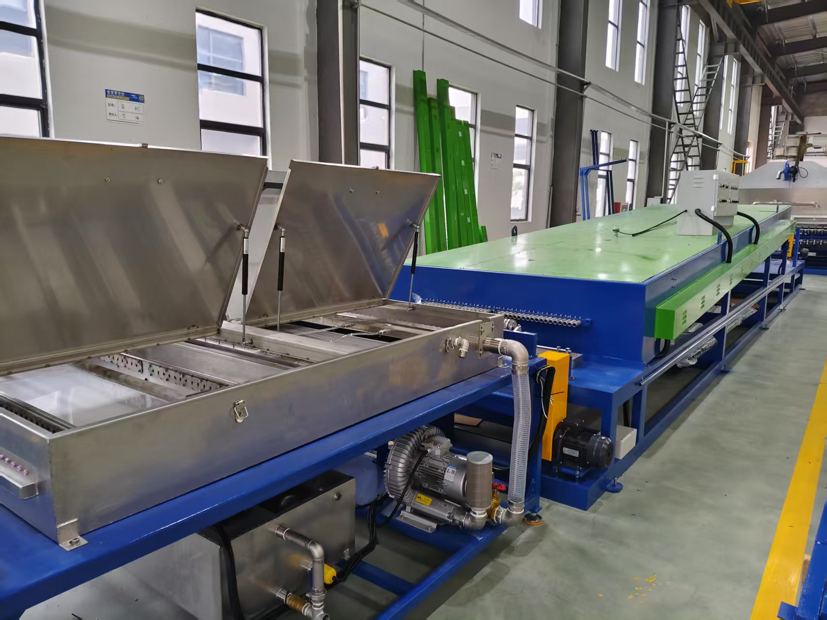 Máquina de esmalte vertical Vertical enamelling machine