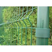 Alta calidad y barata soldada malla de panel de la cerca utilizada en fábrica y jardín