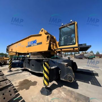 Used XCMG XGC11000A crawler crane