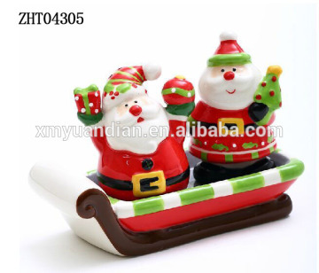 Christmas santa design salt and pepper set