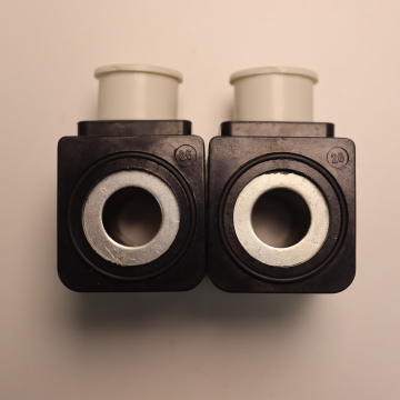 Crane Accessory 345 Arm Switching Solenoid Valve Coil