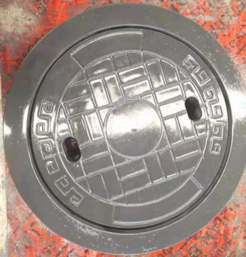 new design manhole cover board
