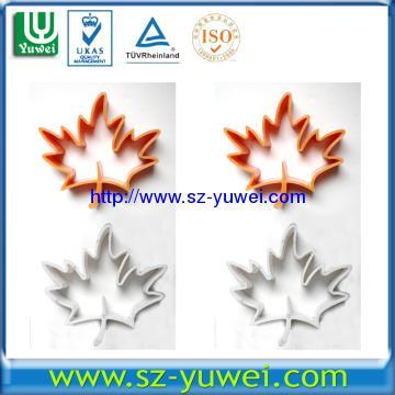 FDA approved Plastic Cookies Cutter with Maple Leaf shape