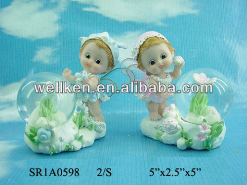 polyresin baby figurine snow globes
