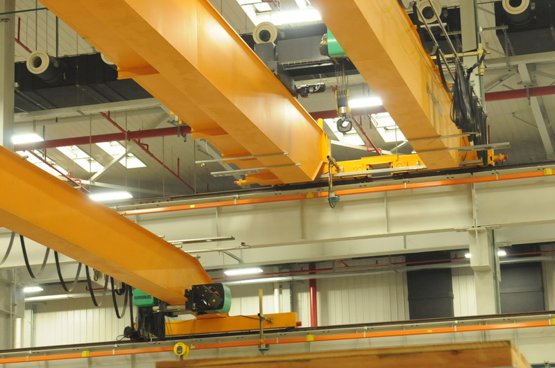 Short headroom Overhead crane