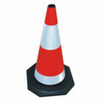 Cone de tráfego de triângulo de estrada reflexivo