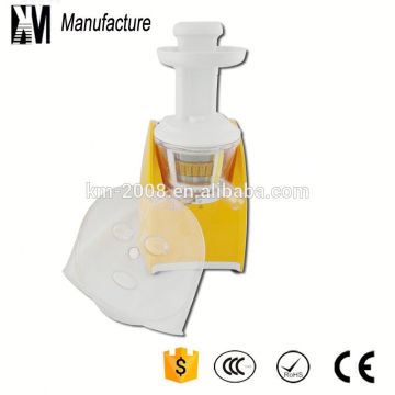 kitchen appliance plastic press to extract fruit juice for orange