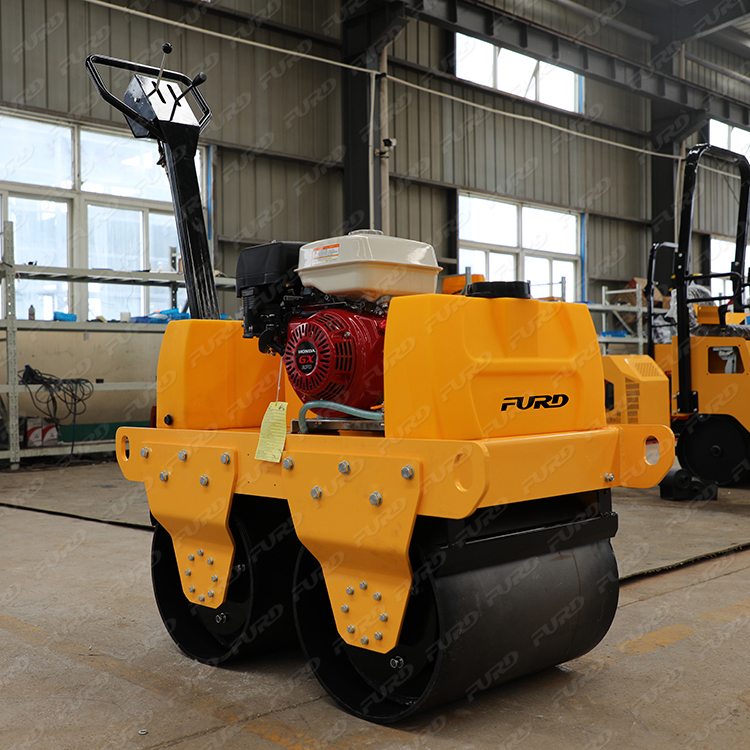 Dependable performance walking 550kg vibratory road roller