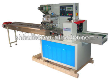 High speed pillow packing machine