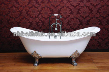 Classical Clawfoot Bathtubs