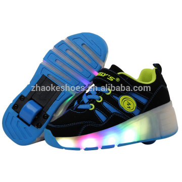 Flashing LED Light Up Sports Shoes One Roller Skate Retractable Heel Sneakers Wheels For Kid Adult zapatillas L