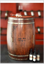barrel-like wine cooler