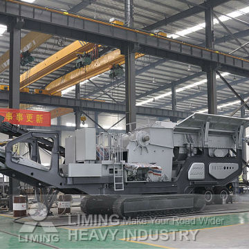 Crawler type mobile crushing plant ''LIMING" exhibited on the Bauma Shanghai