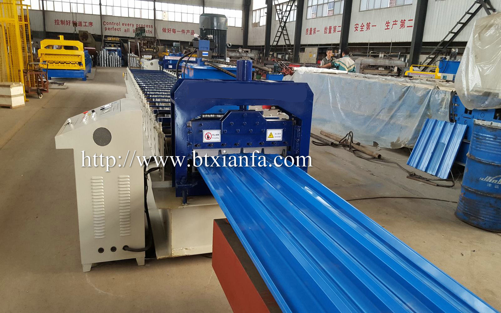 steel roll forming machine