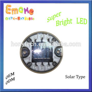 Plastic solar flashing road stud Cat Eyes traffic road stud light