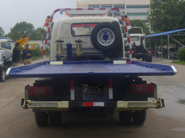 Foton Aumark Flat Two-in-one Wrecker Towing Truck