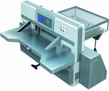 Innovo Microcomputer double worm double guide paper cutting machine