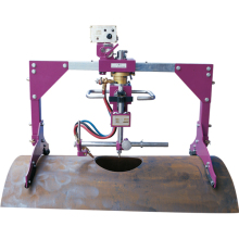 Portable automatic pipe hole cutter