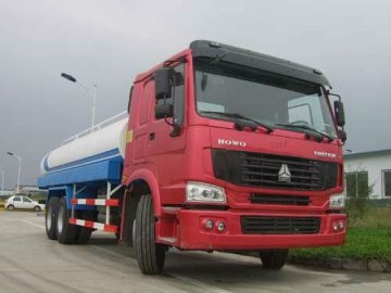 Sinotruck HOWO water tanker truck