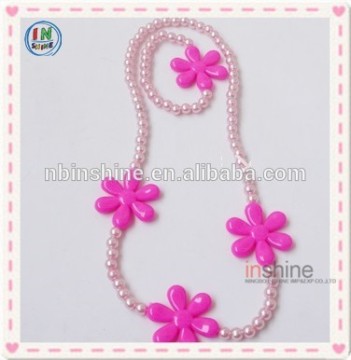 Flower pattern beaded kids necklace , bright plastic beaded necklace