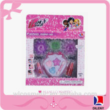 Girl's toy color face paint cosmetic tool play set