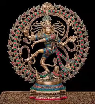 Synthetic Resin God Idols: Crafting Hindu Deities for Worship and Decor