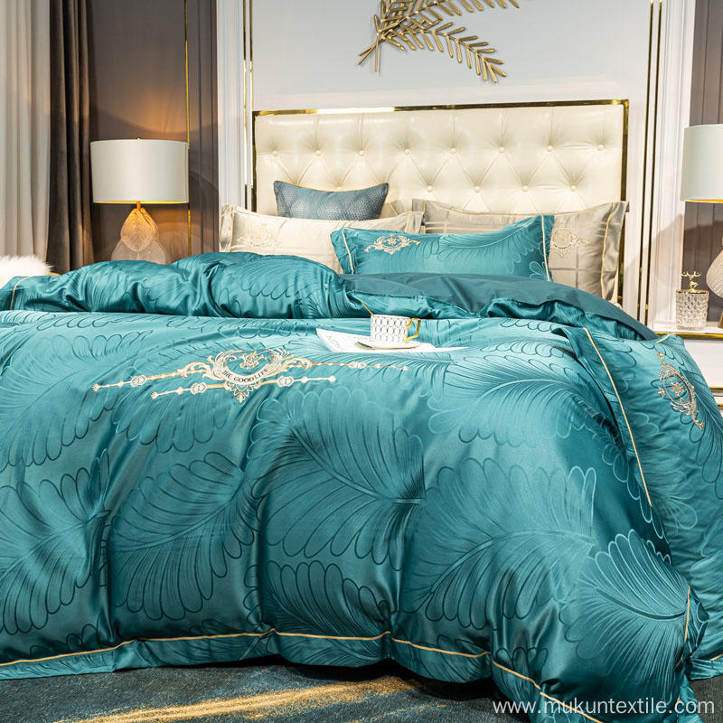 Green Luxury ashed silk jacquard embroidery bedding