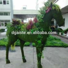 Wholesale artificial grass topiar lovely appearance artificial grass animal