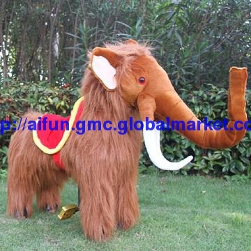 Ice Age kids ride on Mammoth, Little tykes riding toys