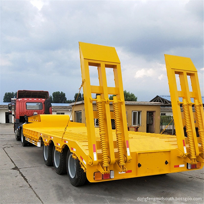 3 Axles Lowbed Semi Trailer3 Jpg