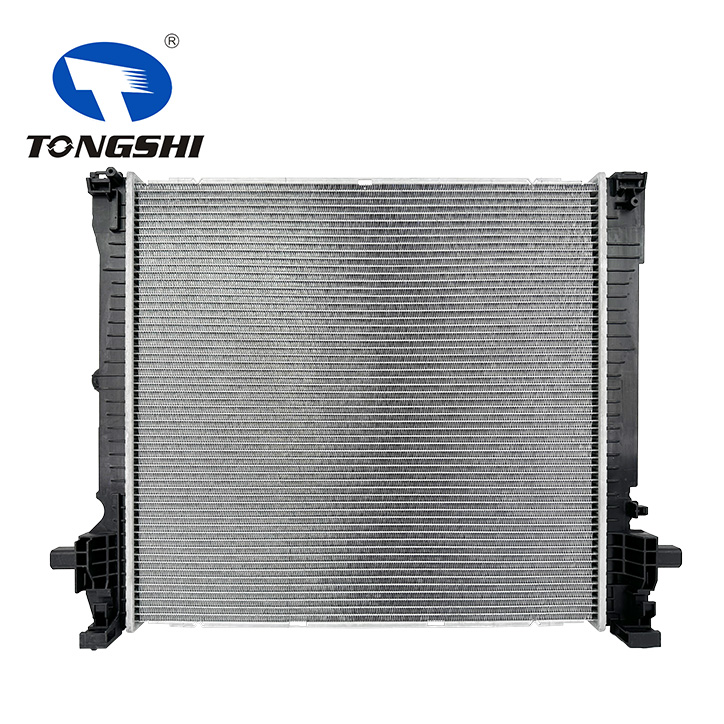Radiator for BMW X3 G08 MT ,17118642743 Radiator for BMW X3 G08 MT ,17118642743