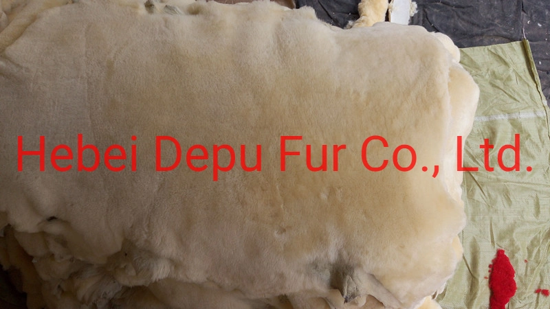 Real Merino Sheepskin Horse Saddle Pad in Factory Price