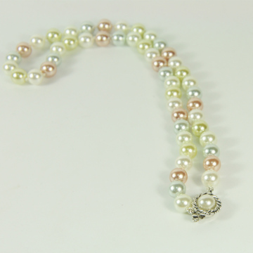 Colored Pearl Bead Necklace