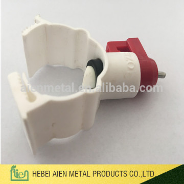 white clip Ball Valve Automatic Chicken Nipple Drinker