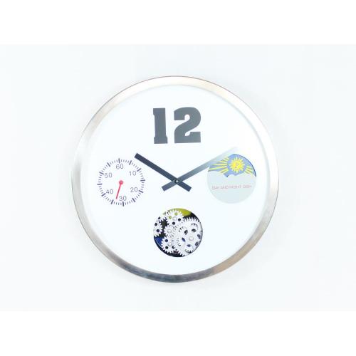 Gear Wall Clock With 3 Eyes