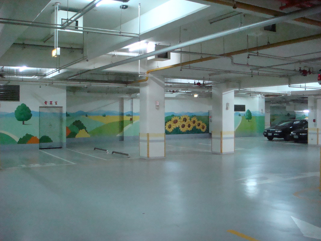 ارتفاع كشط ملموسة سوبر شقة الكلمة High Abrasion Concrete Super Flat Floor
