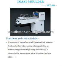 bread toast moulder