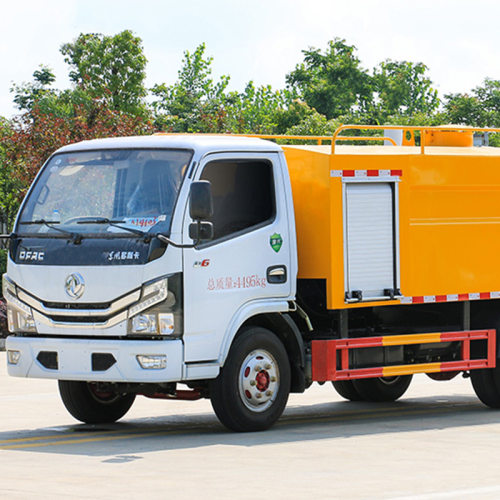 Dongfeng Dolika 4m ³ High Pressure Cleaning Vehicle