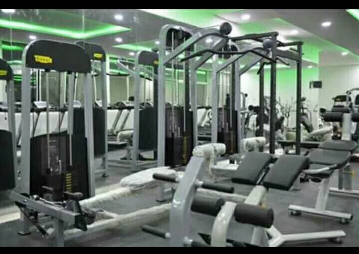 fitness gym equipment