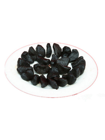 Peeled Black Garlics Containing Fructose