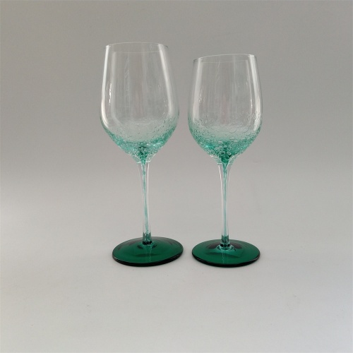 Druppelkleurige steel wijnglas drinkset