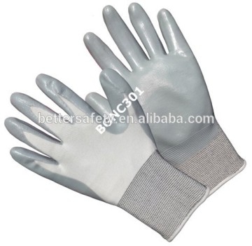 White Nylon Nitrile Coated Glove Free Samples