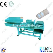 Rag wiper packing machine