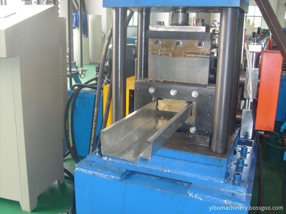 Roller Shutter Steel Door Forming Machine